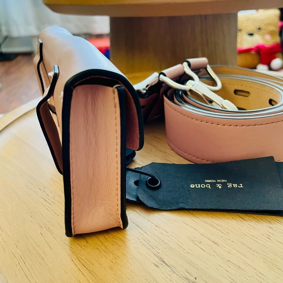 NWT Rag n Bone bum bag in nude color - Picture 8 of 10